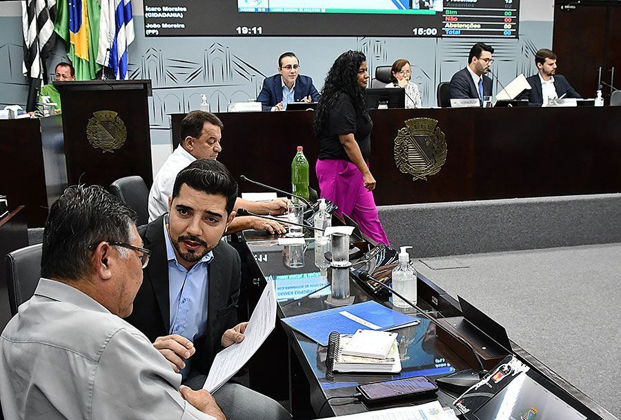 17ª sessão tem seis itens na pauta 17ª sessão tem seis itens na pauta