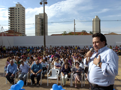 Escola promove exposição sobre centenário