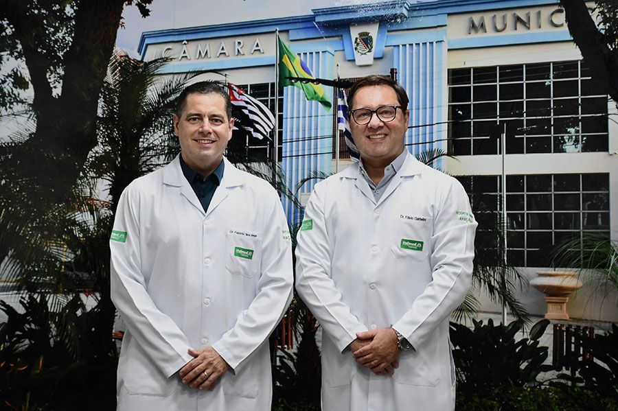 Câmara vai homenagear os médicos Fabrício Teno e Flávio Roberto Garbelini Câmara vai homenagear os médicos Fabrício Teno e Flávio Roberto Garbelini