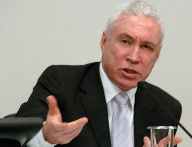 	Dr. Nava sugere que CEF traga à Câmara mais informações sobre programa habitacional<strong>(Veja Vídeo)</strong>
