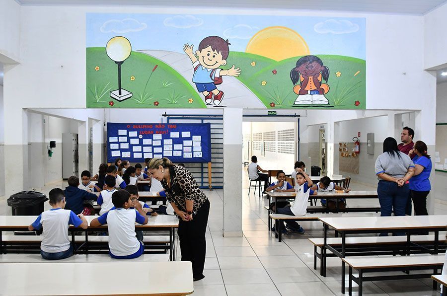 Formação de professores na rede de ensino é tema de requerimento Formação de professores na rede de ensino é tema de requerimento