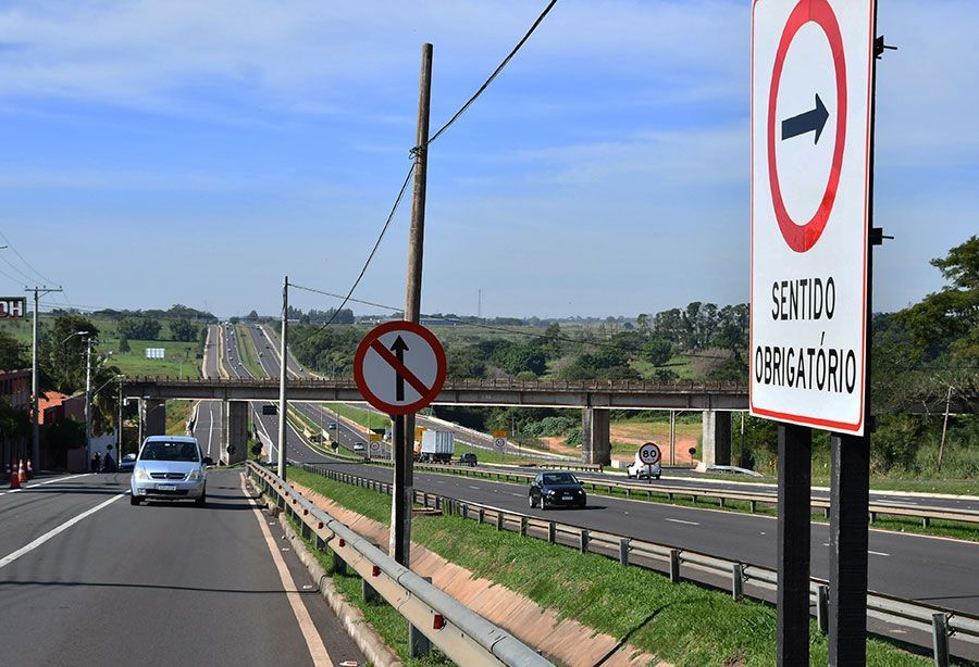 Prejuízos causados pelas obras nas marginais são tema de requerimento Prejuízos causados pelas obras nas marginais são tema de requerimento
