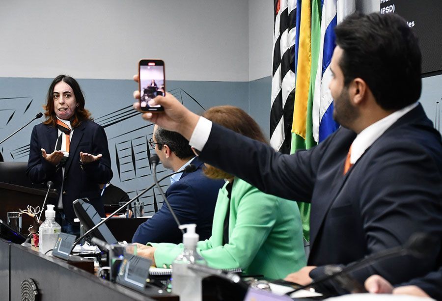 Prevenção de queimaduras é tema de uso da tribuna Prevenção de queimaduras é tema de uso da tribuna