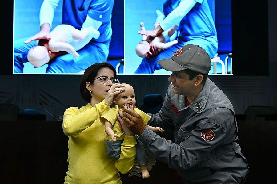Primeiros socorros: servidores legislativos participam de capacitação