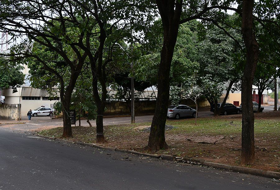 Revitalização de praça é tema de requerimento