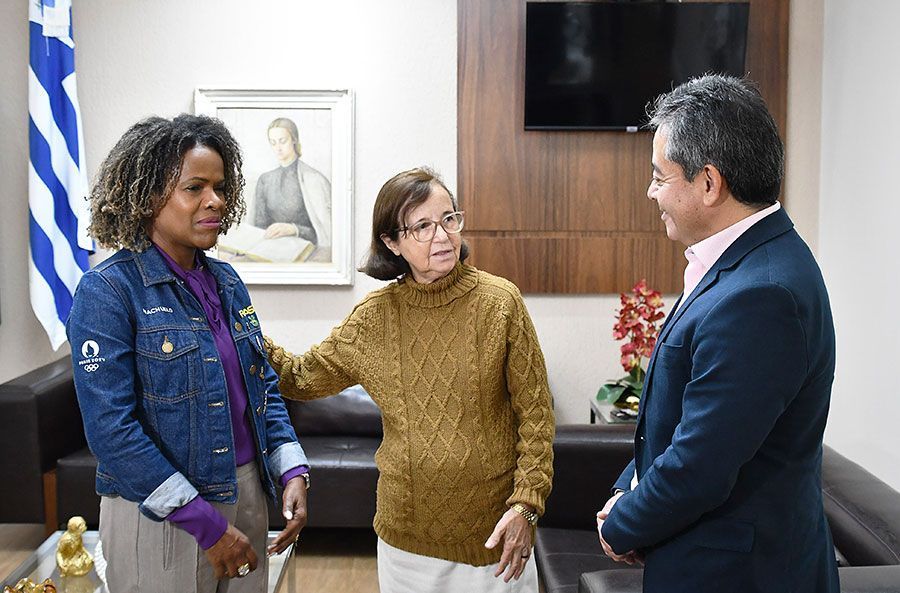 Secretária de Esportes do Estado visita a Câmara de Araçatuba Secretária de Esportes do Estado visita a Câmara de Araçatuba