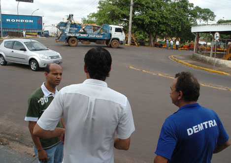 Vereador acompanha mudanças no trânsito na zona sul<strong>( Veja Vídeo )</strong>
