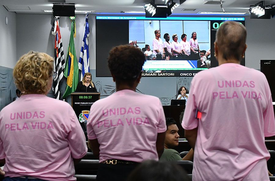 Tribuna Livre: instituto de apoio a pacientes com câncer pede união