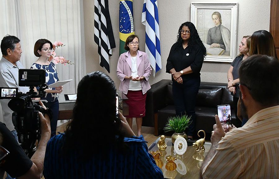 Vereadora Sol do Autismo é nomeada procuradora especial da mulher na Câmara Vereadora Sol do Autismo é nomeada procuradora especial da mulher na Câmara