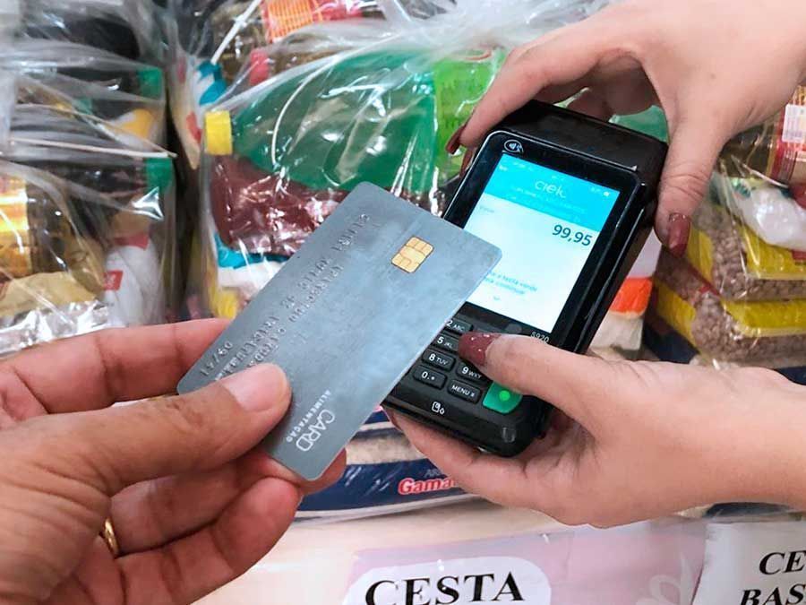 Vereadores aprovam reajuste do vale-alimentação dos servidores municipais