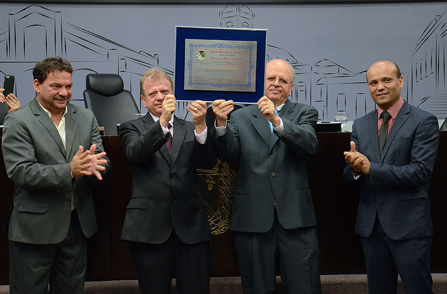 Rondon recebe Diploma de Honra ao Mérito pelos 40 anos